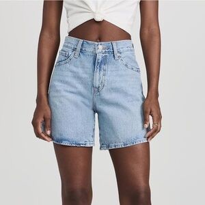 Levi’s High Baggy Short— Far and Wide